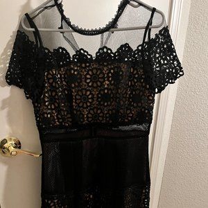 Lace black dress Large